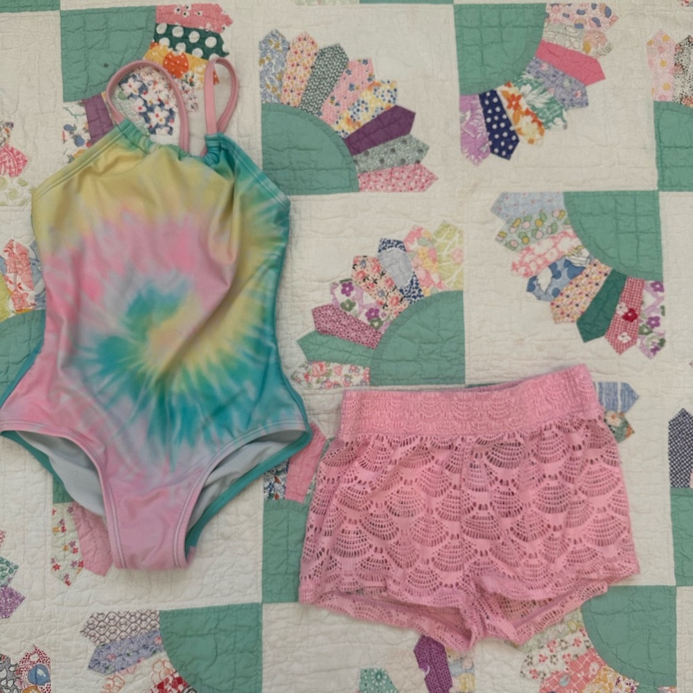 Girl Swimsuit